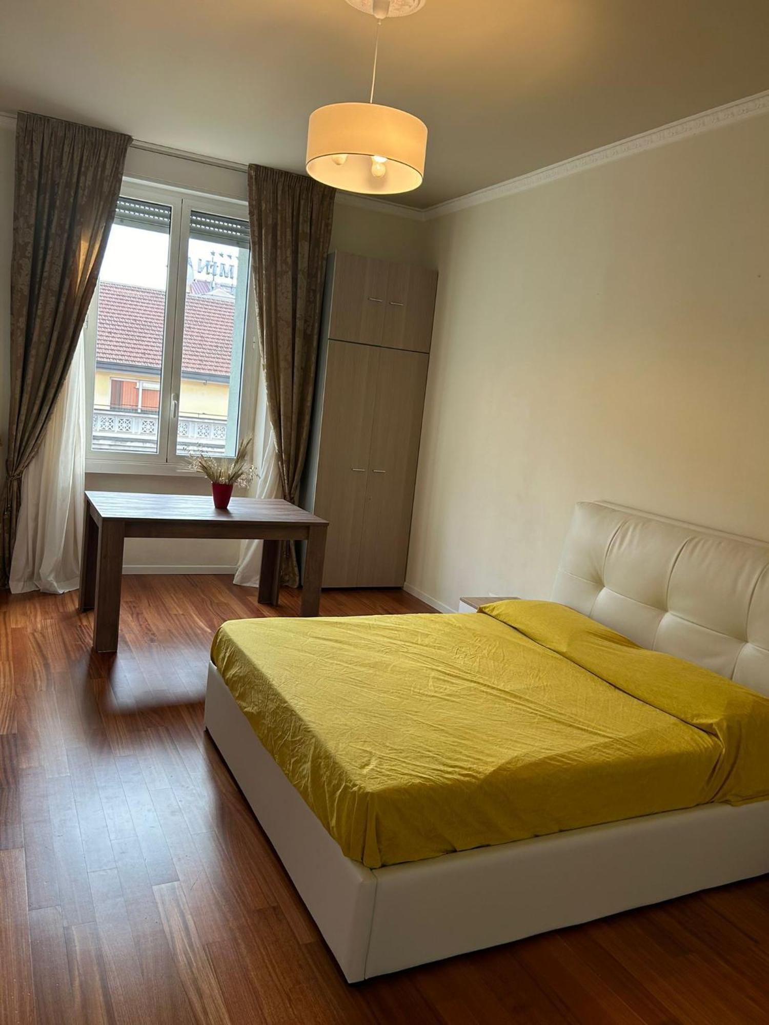 Central Station Milan Apartment Bagian luar foto